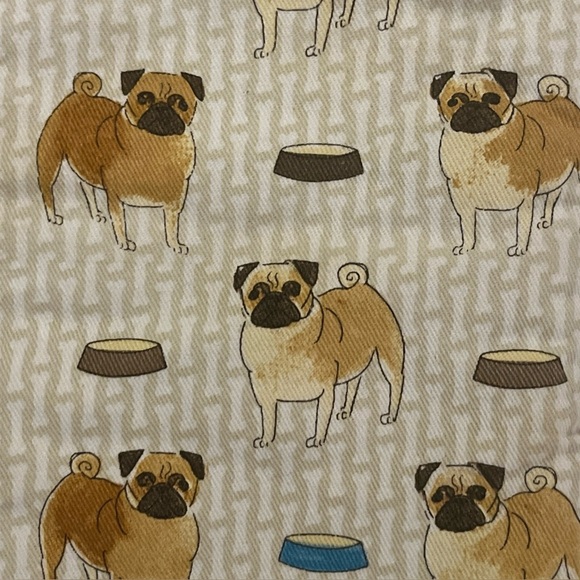 Milly Green Oven Mitt Pug Dogs Designed In Britain 100% Cotton NWOT - Picture 2 of 6